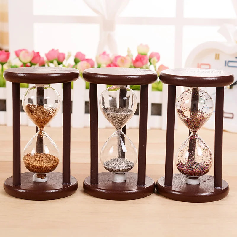 Retro Simple Wooden Hourglass