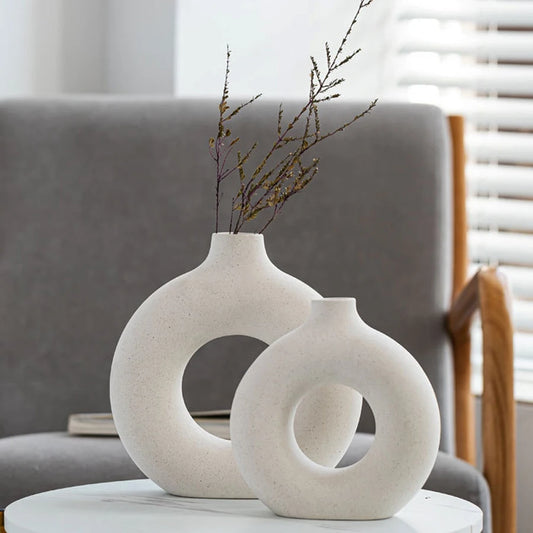 Vase Circular Hollow 
Ceramic Donuts Flower